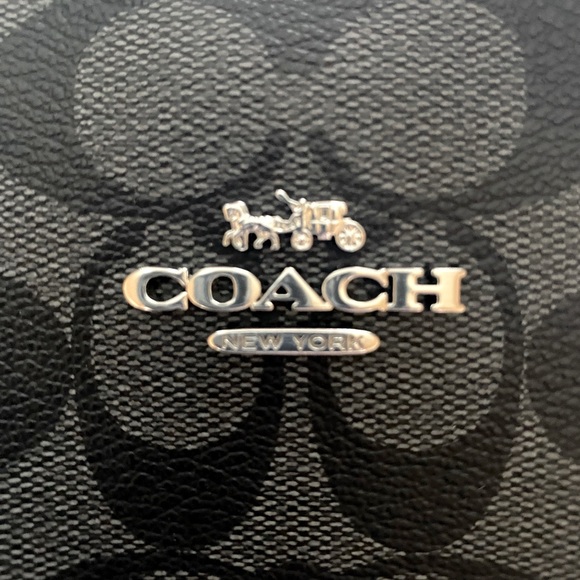 Meet your Posher, Candice ♥️ - Picture 1 of 1